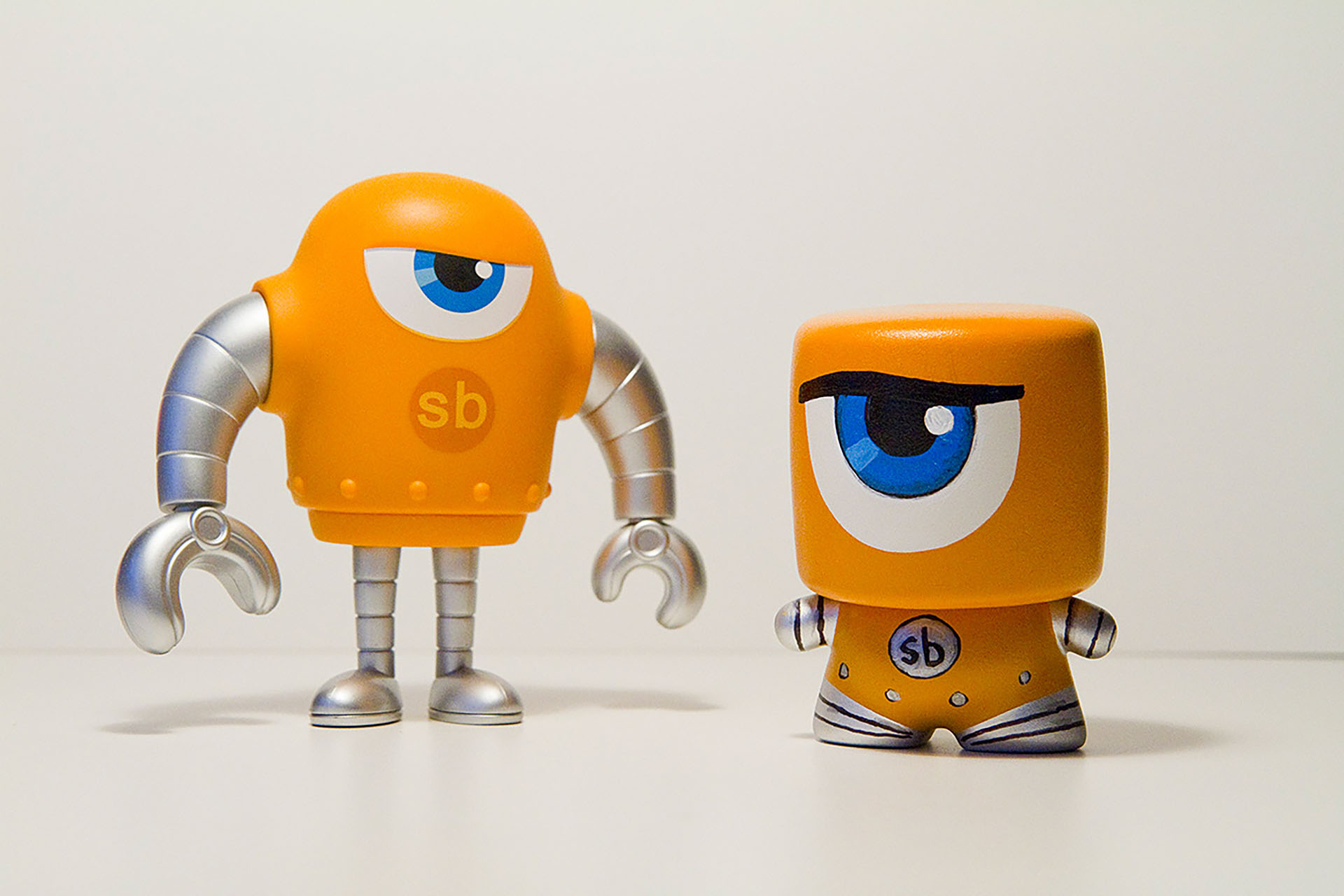 Sketchbot X Marshall Customs on Behance (2).jpg