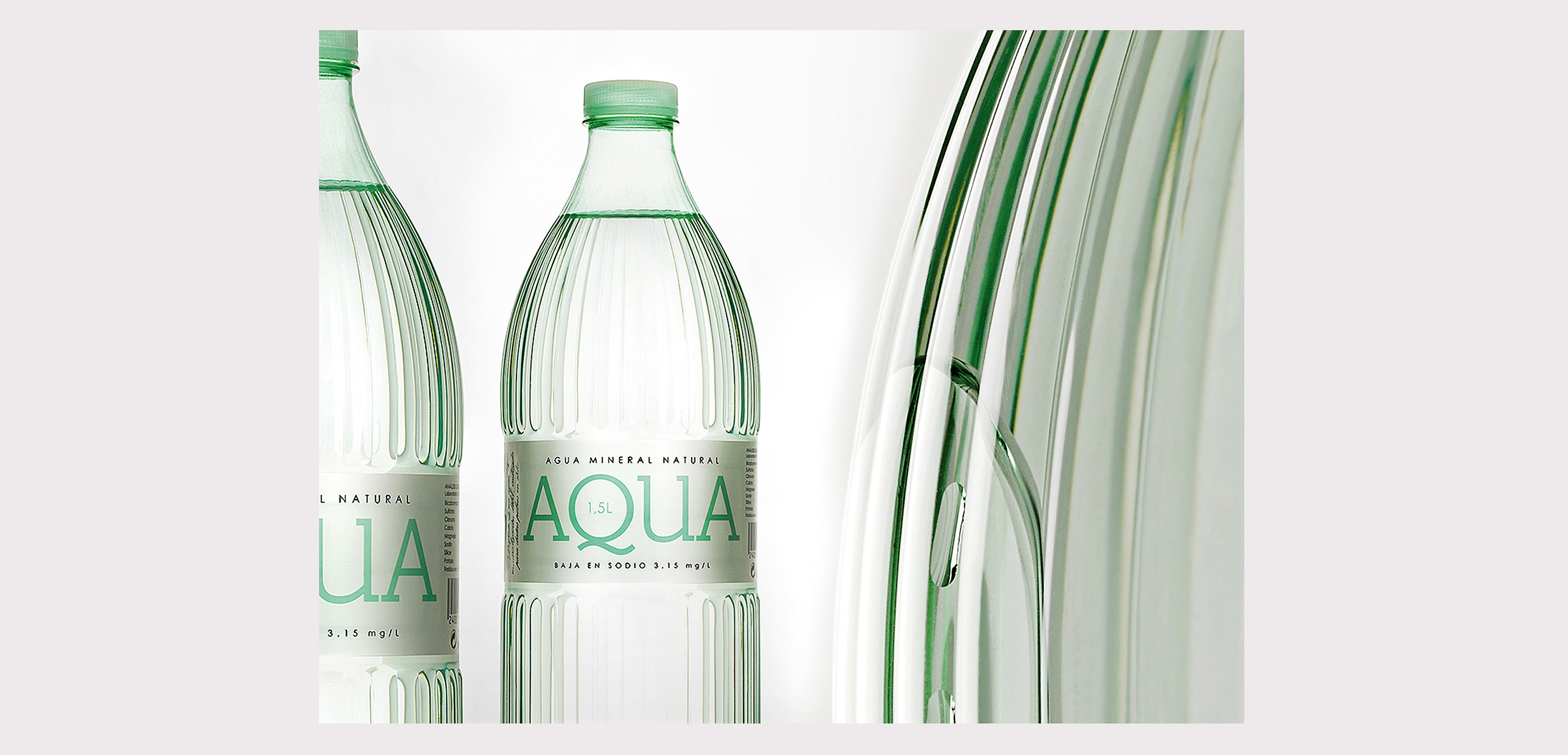 graphic design  aqua mineral water SeriesNemo barcelona diseño grafico