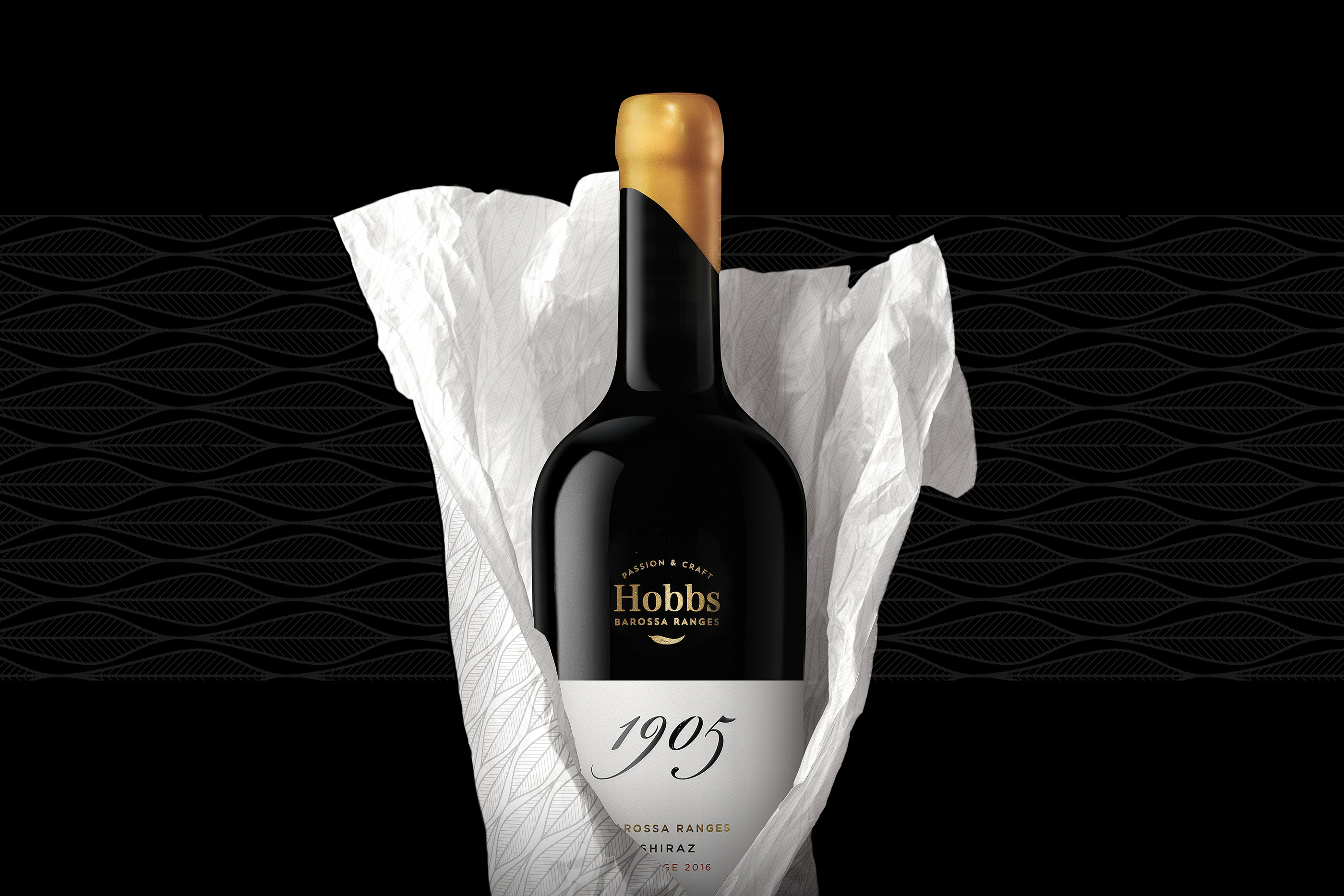 hobbs tin lids barossa wine label wine label Harcus harcus design Wine label Design label design Australian Wine label australain wine