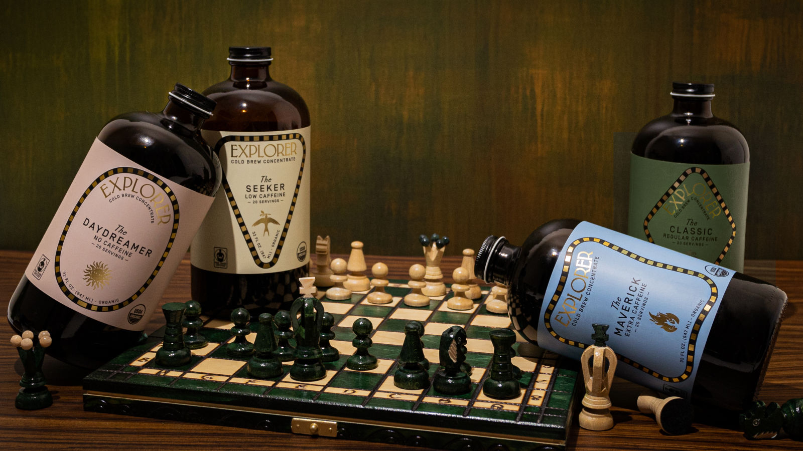 松露品牌探险家国际象棋形象