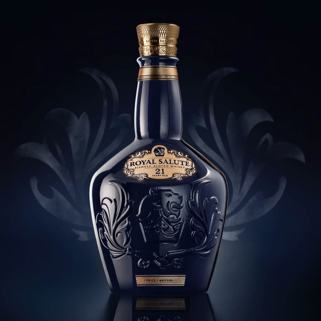 Photo by Betcdesign on October 12, 2023. May be an image of bottle, whiskey and text.