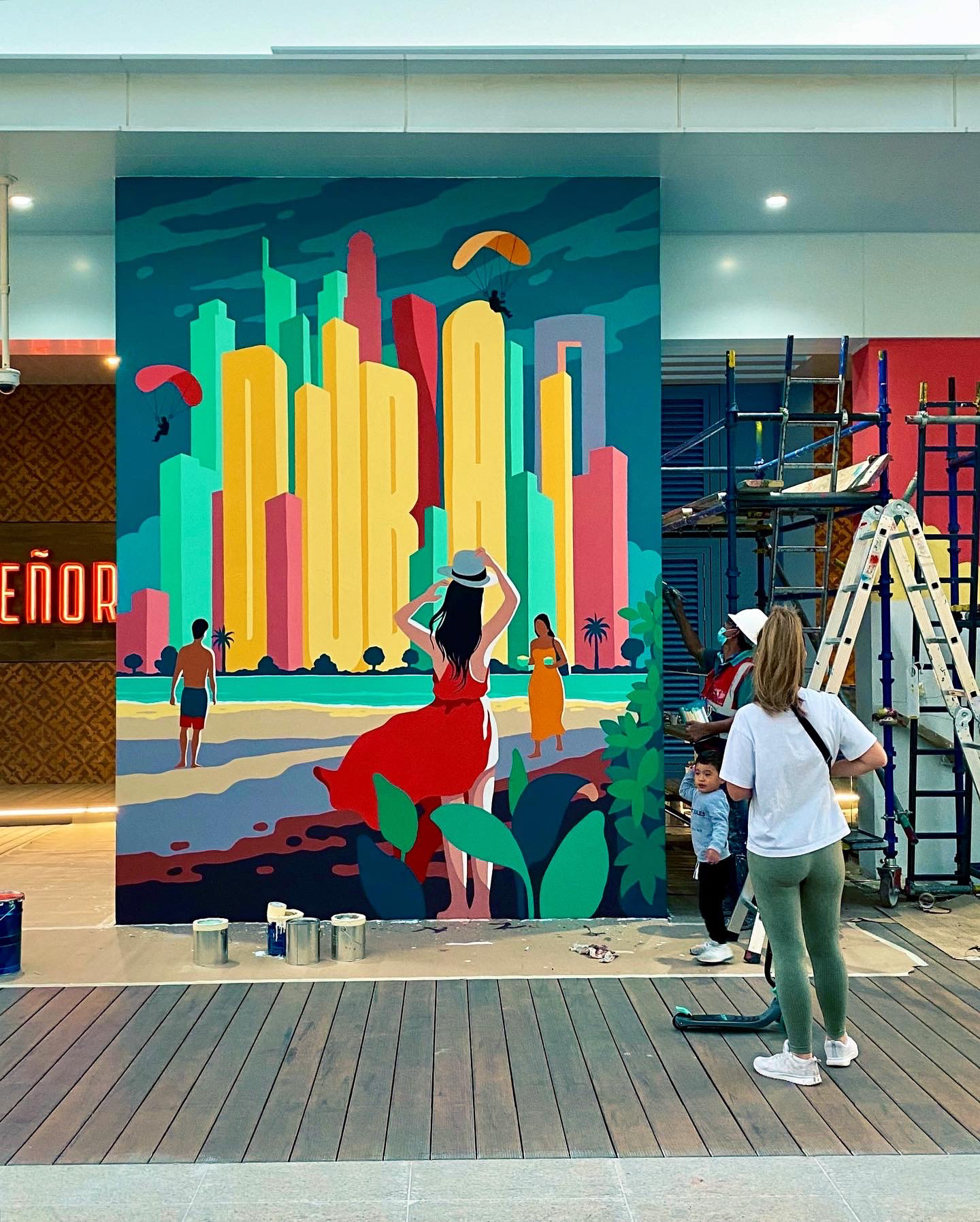 artists creative dubai Graffiti ILLUSTRATION  Mural painting (4).jpg